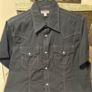 Men’s True Religion short sleeve shirt